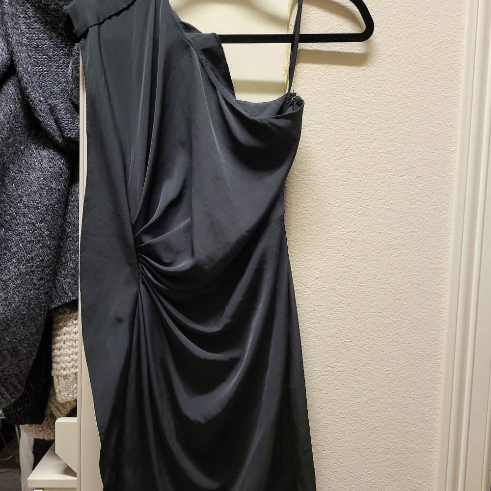One shoulder dress